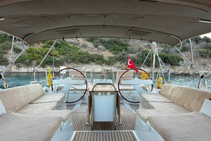 57ft Jeanneau Yacht For Sale