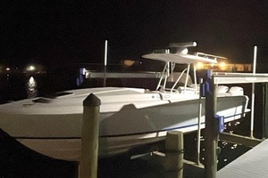 32ft Intrepid Yacht For Sale
