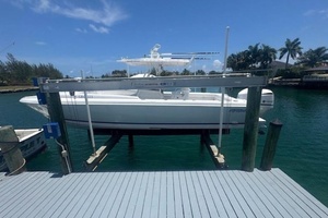 32ft Intrepid Yacht For Sale