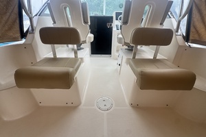 25ft Pursuit Yacht For Sale