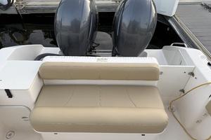 25ft Pursuit Yacht For Sale