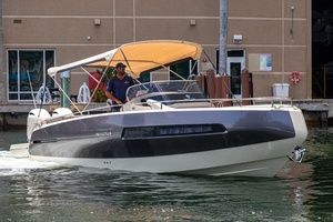 29ft Invictus Yacht For Sale