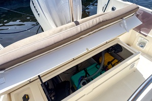 23ft White Shark Yacht For Sale