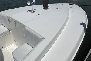 SHAREHOLDER 31ft Contender Yacht For Sale