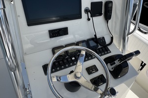 SHAREHOLDER 31ft Contender Yacht For Sale