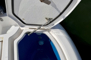 34ft Intrepid Yacht For Sale