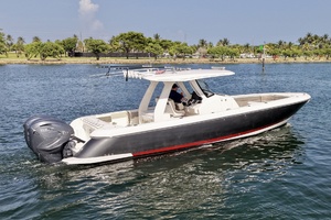 34ft Intrepid Yacht For Sale