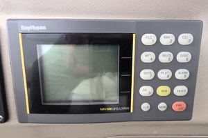Mohnk E N Round 34ft Sea Ray Yacht For Sale