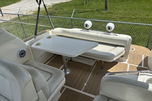 29ft Sea Ray Yacht For Sale