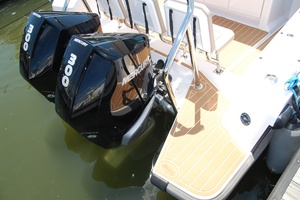 37ft Axopar Yacht For Sale