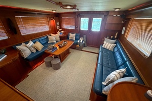 MAYONE Worth Avenue Yachts