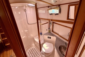 Talivia III 38ft Sabre Yacht For Sale