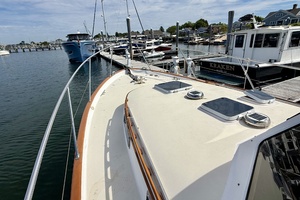 34ft Legacy Yacht For Sale