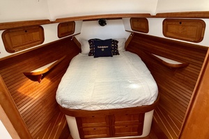34ft Legacy Yacht For Sale