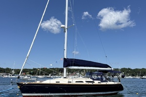 First Sight 38ft Sabre Yacht For Sale