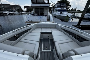 35ft Sea Ray Yacht For Sale