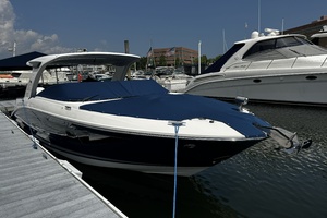 35ft Sea Ray Yacht For Sale