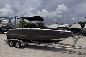 22ft Four Winns Yacht For Sale