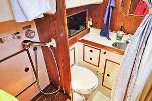 30ft Nonsuch Yacht For Sale