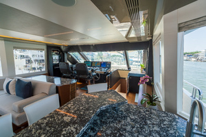 90ft Ocean Alexander Yacht For Sale