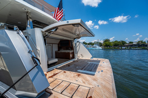 90ft Ocean Alexander Yacht For Sale