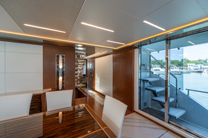90ft Ocean Alexander Yacht For Sale