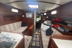 38ft Morgan Yacht For Sale