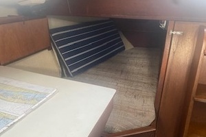 38ft Morgan Yacht For Sale