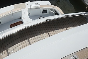 032 Flybridge View Aft