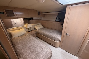 017 Lower Deck Port Guest Stateroom