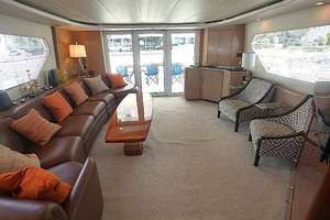 004 Main Deck Salon Aft