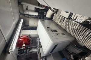 039 Engine Room Port Generator