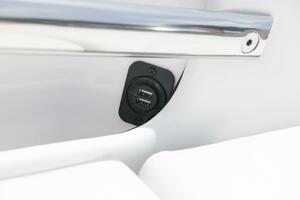Photo 7309927 for 2027 Regal 36XO  