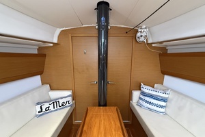 La Mer 35ft Beneteau Yacht For Sale