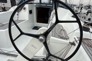 La Mer 35ft Beneteau Yacht For Sale