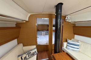La Mer 35ft Beneteau Yacht For Sale