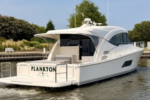 PLANKTON 52ft Riviera Yacht For Sale