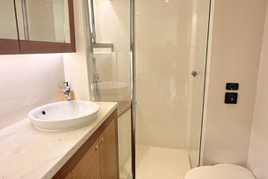 PLANKTON 52ft Riviera Yacht For Sale