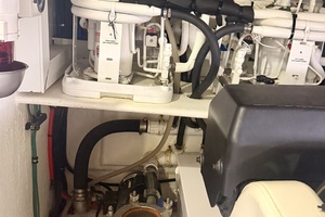 PLANKTON 52ft Riviera Yacht For Sale