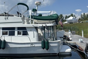 PEREGRINE 39ft Mainship Yacht For Sale