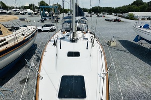 Shibumi 37ft Tartan Yacht For Sale