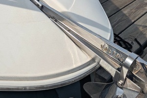 Escape II 28ft Larson Yacht For Sale