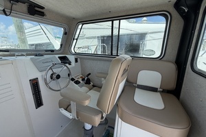 Photo 7367188 for 2019 Parker 2520 XLD Sport Cabin  