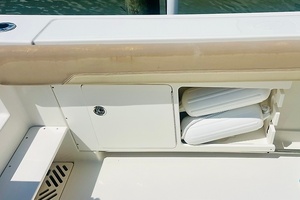 Photo 7368752 for 2017 Sailfish 320 CC Chasin Tail 0005841386