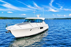 Living  The HighLife 44ft Tiara Yachts Yacht For Sale