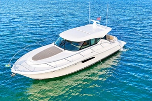 Living  The HighLife 44ft Tiara Yachts Yacht For Sale