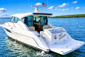 Living  The HighLife 44ft Tiara Yachts Yacht For Sale