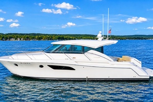Living  The HighLife 44ft Tiara Yachts Yacht For Sale