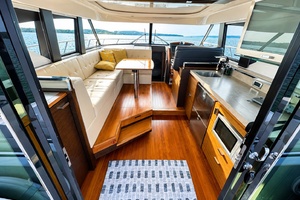 Living  The HighLife 44ft Tiara Yachts Yacht For Sale
