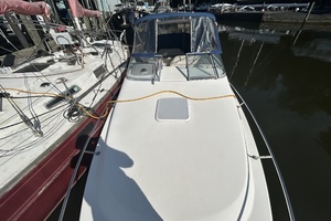 27ft Wellcraft Yacht For Sale